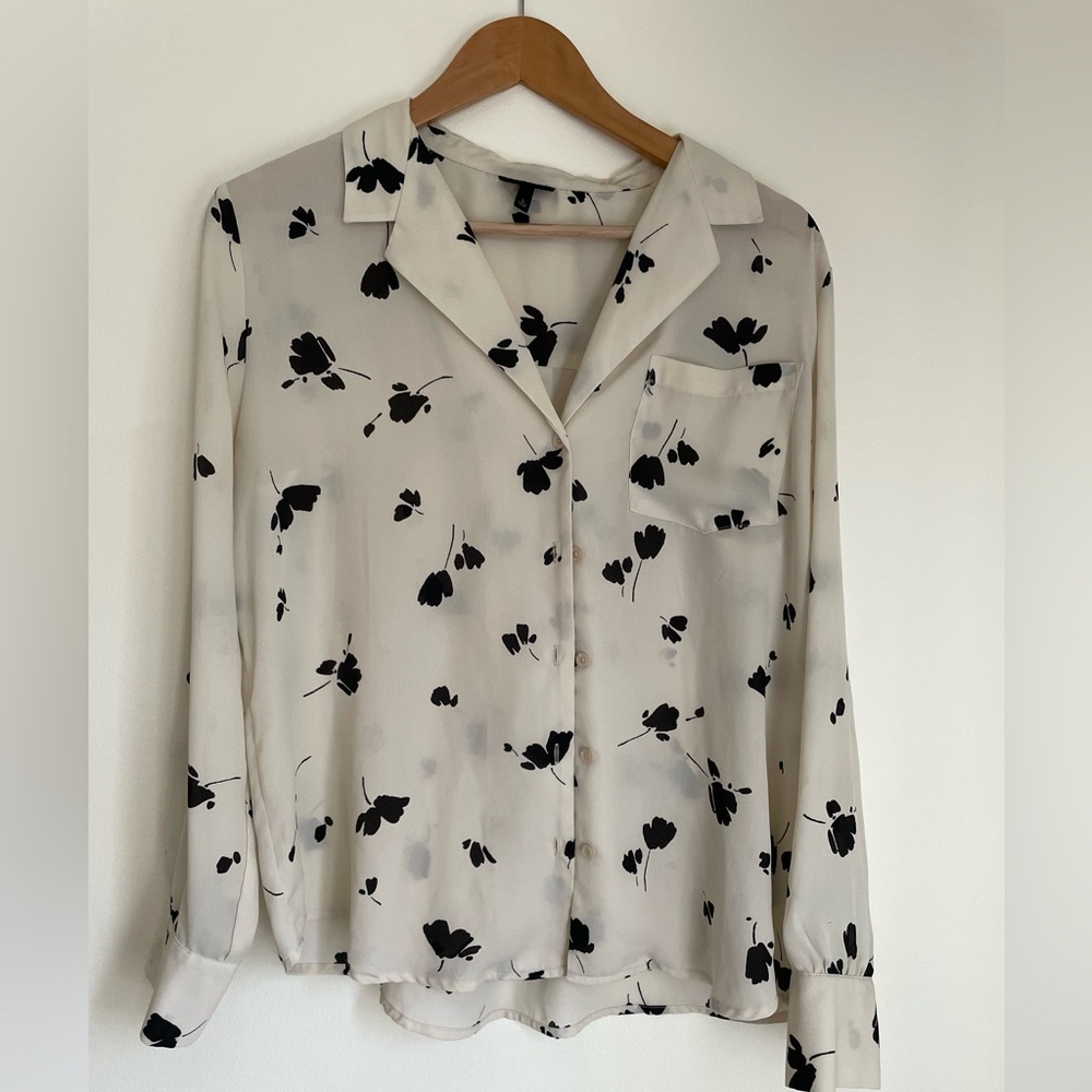Minimalist Print Blouse